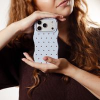 Selencia Vivid Wavy Backcover met MagSafe Apple iPhone 18 Pro Max / 17 Pro Max - Happy Dots Digital Sky