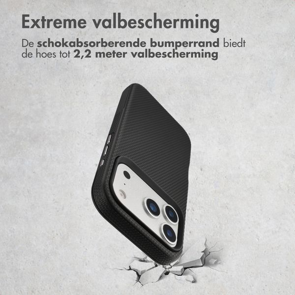 Accezz Tough Backcover met MagSafe Apple iPhone 17 Pro - Zwart