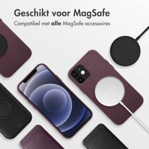 Accezz MagSafe Leather Backcover iPhone 12 (Pro) - Heath Purple