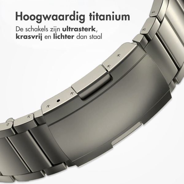 Accezz Mat Titanium bandje Samsung Galaxy Watch Ultra (2024/2025) - Titanium