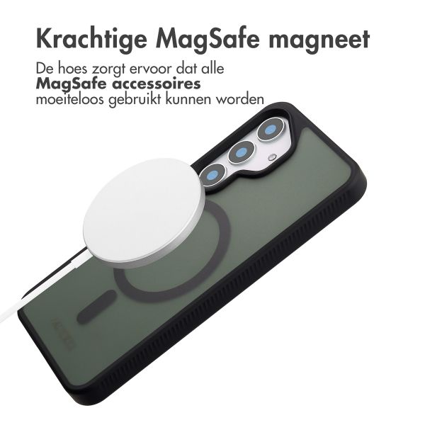 Accezz Rugged Frosted MagSafe Backcover Samsung Galaxy S25 Ultra - Zwart