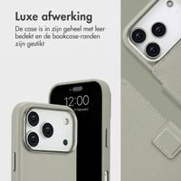 Accezz Leather Bookcase 2-in-1 met MagSafe Apple iPhone 18 Pro / 17 Pro - Light Grey