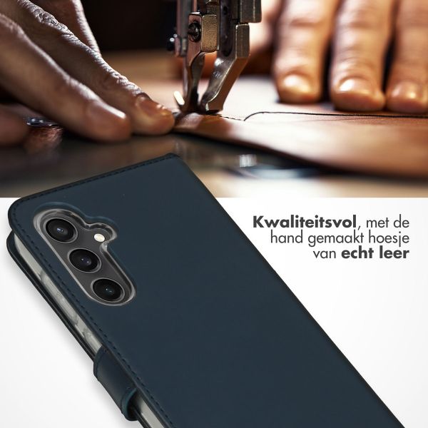Selencia Echt Leren Bookcase Samsung Galaxy S23 FE - Blauw