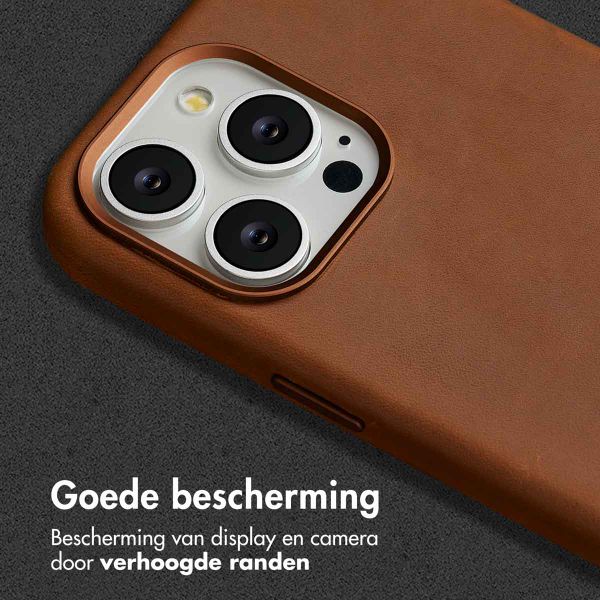 Accezz Vintage Leather Magsafe Backcover iPhone 15 Pro Max - Tabacco Cognac