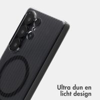 Accezz Lite Backcover met MagSafe | Fluted | Samsung Galaxy S25 Ultra - Smokey Clear
