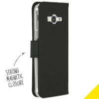 Accezz Wallet Softcase Bookcase Samsung Galaxy J3 / J3 (2016) - Zwart