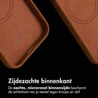 Accezz Vintage Leather Magsafe Backcover iPhone 13 - Tabacco Cognac