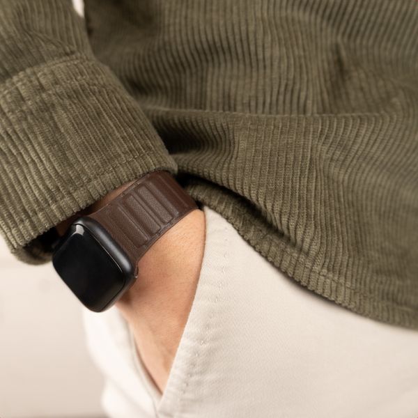 Accezz Magnetisch echt lederen bandje Apple Watch | 38/40/41/42 mm - Chocolate Brown