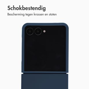 Accezz Liquid Silicone Backcover Samsung Galaxy Z Flip 8 - Donkerblauw
