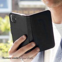 Selencia Echt Leren Bookcase Apple iPhone 13 - Zwart