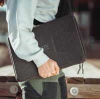 UAG Civilian Laptop Hoes 14 inch - Laptopsleeve - Medium - Donkergrijs