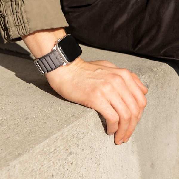 Accezz Nylon Alpine bandje Apple Watch | 44/45/46/49 mm - Dark Grey