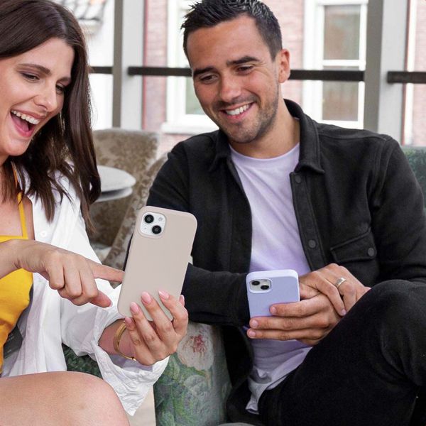 Accezz Liquid Silicone Backcover met MagSafe Samsung Galaxy S23 FE - Stone