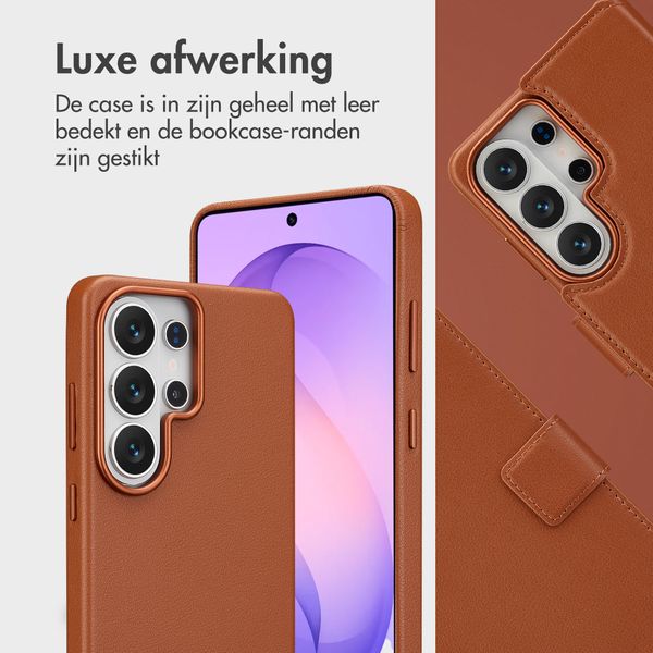 Accezz Leather Bookcase 2-in-1 met MagSafe Samsung Galaxy S26 Ultra - Sienna Brown
