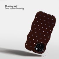 Selencia Vivid Wavy Backcover met MagSafe Apple iPhone 15 - Happy Dots Chocolate