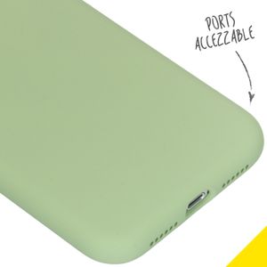 Accezz Liquid Silicone Backcover iPhone Xr - Groen