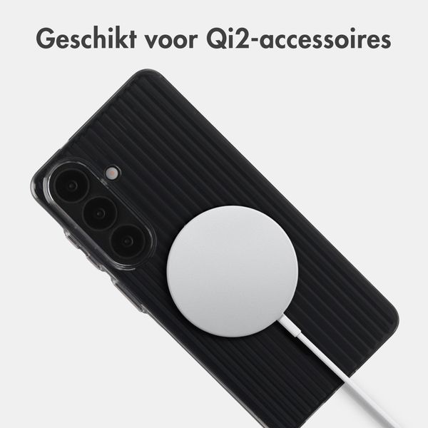 Accezz Lite Backcover met MagSafe | Fluted | Samsung Galaxy S26 - Smokey Clear