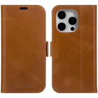 dbramante1928 Copenhagen Bookcase Apple iPhone 15 Pro - Bruin