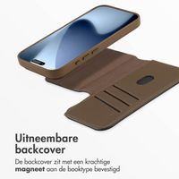 Accezz Leather Bookcase 2-in-1 met MagSafe Apple iPhone 17 Pro - Coffee