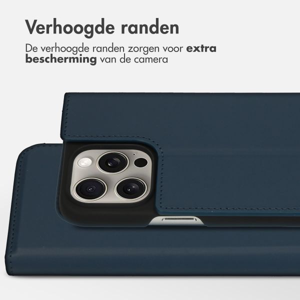 Accezz Premium Leather Slim Bookcase iPhone 15 Pro Max - Donkerblauw