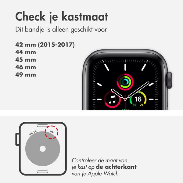 Accezz Glans Titanium bandje Apple Watch Series 1 t/m 10 / SE / Ultra (2) (44/45/46/49 mm) - Zilver