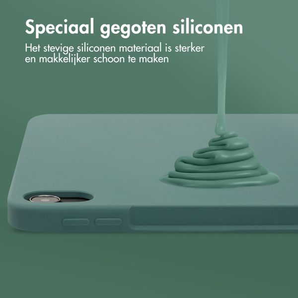 Accezz Liquid Silicone Backcover met penhouder iPad Air 11 inch (2025) M3 / (2024) M2 / Air 5 (2022) / Air 4 (2020) - Donkergroen