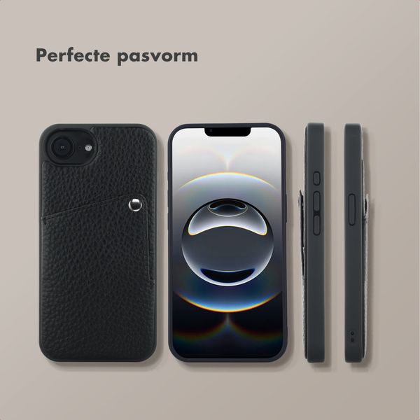 Selencia Riva Backcover met Pashouder Apple iPhone 17e / 16e - Zwart