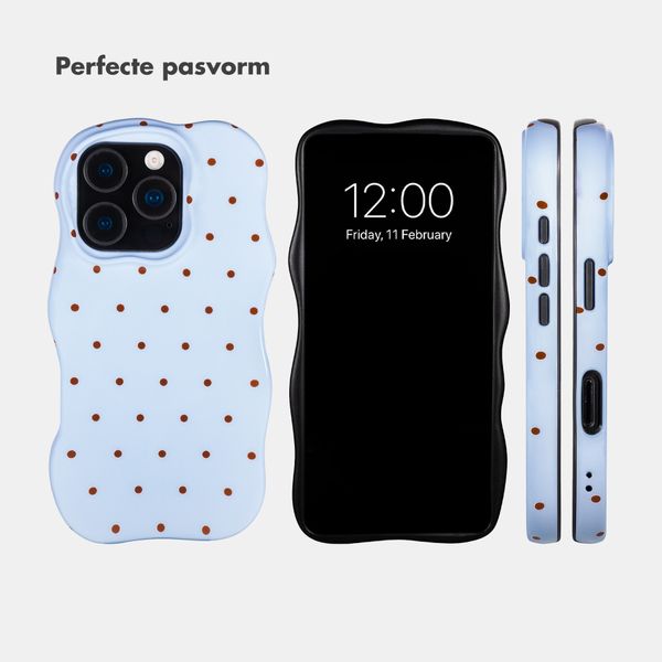 Selencia Vivid Wavy Backcover met MagSafe Apple iPhone 16 Pro - Happy Dots Digital Sky