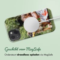 Ontwerp je eigen tough case met MagSafe Apple iPhone 13 - Zwart