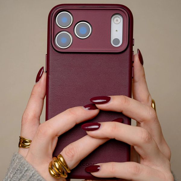 Decoded Leather Backcover MagSafe Apple iPhone 17 Pro Max - Burgundy