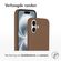 Accezz Liquid Silicone Backcover met MagSafe iPhone 16 - Light Brown