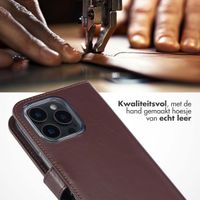 Selencia Echt Leren Bookcase Apple iPhone 16 Pro Max - Bruin