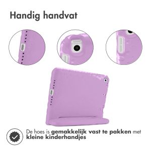 Accezz Kidsproof Backcover met handvat iPad 9 (2021) 10.2 inch / iPad 8 (2020) 10.2 inch / iPad 7 (2019) 10.2 inch - Lila