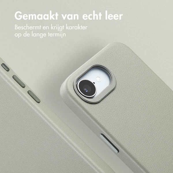 Accezz MagSafe Leather Backcover Apple iPhone 16e - Lichtgrijs