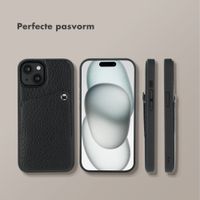 Selencia Riva Backcover met Pashouder Apple iPhone 15 - Zwart