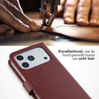 Selencia Echt Leren Bookcase Apple iPhone 17 Pro Max - Burgundy