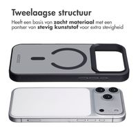 Accezz Rugged Frosted MagSafe Backcover Apple iPhone 17 Pro Max - Zwart