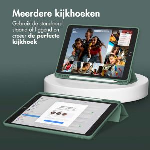 Accezz Smart Silicone Bookcase iPad 9 (2021) 10.2 / iPad 8 (2020) 10.2 / iPad 7 (2019) 10.2 - Donkergroen