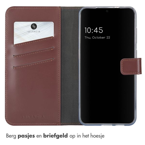 Selencia Echt Leren Bookcase Samsung Galaxy S25 - Donkerbruin