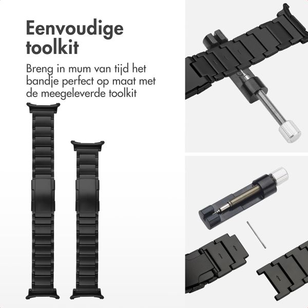 Accezz Mat Titanium bandje voor de Samsung Galaxy Watch Ultra (2024/2025) - Zwart