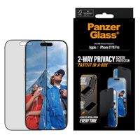 PanzerGlass Ultra Wide Fit FastFit in-a-box Privacy Screenprotector Apple iPhone 17 / 16 Pro