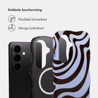 Selencia Vivid Wavy Backcover met MagSafe Samsung Galaxy S26 - Dream Swirl Chocolate