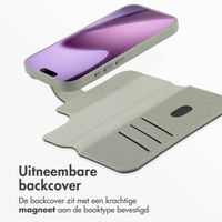Accezz Leather Bookcase 2-in-1 met MagSafe Apple iPhone 17 - Lichtgrijs
