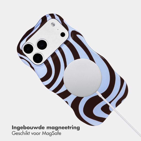 Selencia Vivid Wavy Backcover met MagSafe Apple iPhone 18 Pro Max / 17 Pro Max - Dream Swirl Chocolate