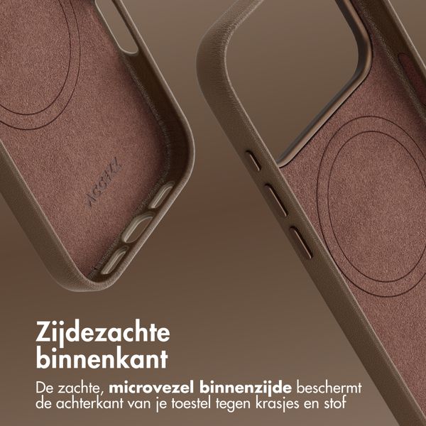 Accezz MagSafe Leather Backcover Apple iPhone 18 Pro Max / 17 Pro Max - Coffee Brown