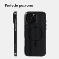 Accezz Lite Backcover met MagSafe | Fluted | Apple iPhone 16 Pro - Smokey Clear