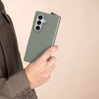 Accezz Liquid Silicone Backcover met MagSafe Samsung Galaxy Z Fold 8 Ultra - Cooper Green