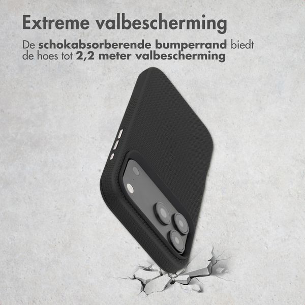 Accezz Tough Backcover met MagSafe Apple iPhone 18 Pro Max / 17 Pro Max - Zwart