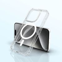 Accezz Xtreme Impact Backcover met MagSafe Apple iPhone 15 Pro - Transparant