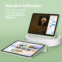 Accezz Smart Silicone Bookcase iPad Air 11 inch (2024) M2 / Air 5 (2022) / Air 4 (2020) - Lichtgroen